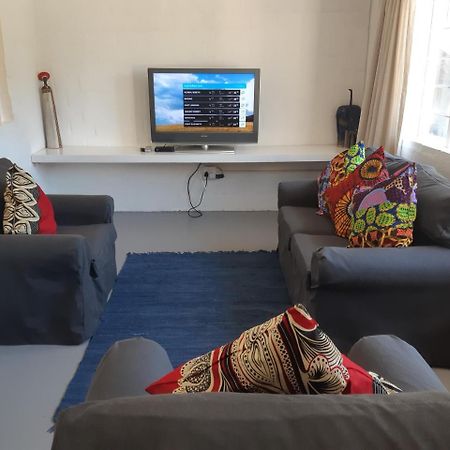 Hornbill House Self Catering Accommodation Hermanus Eksteriør billede
