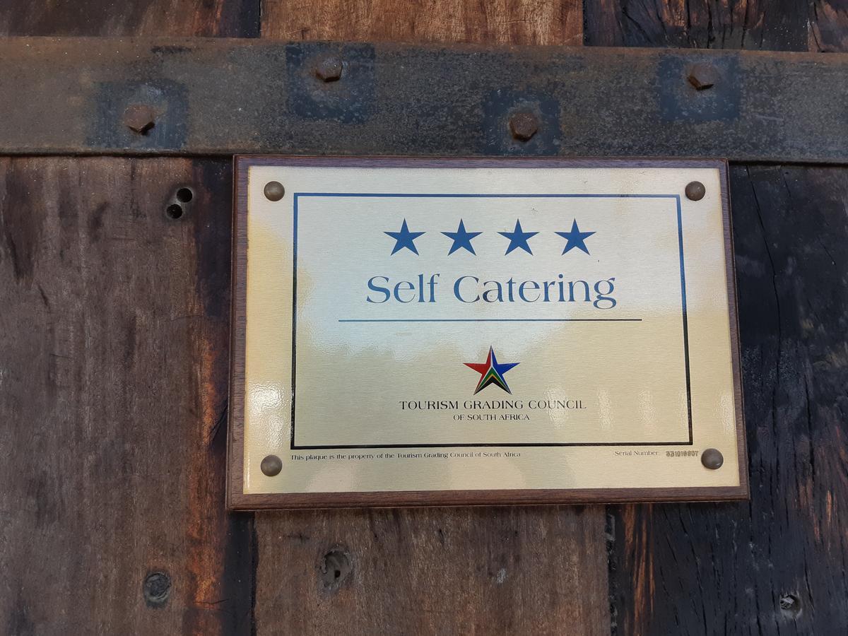 Hornbill House Self Catering Accommodation Hermanus Eksteriør billede