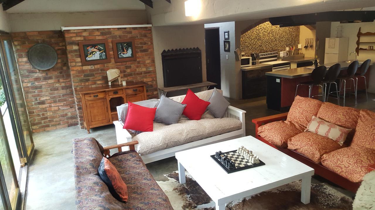 Hornbill House Self Catering Accommodation Hermanus Eksteriør billede