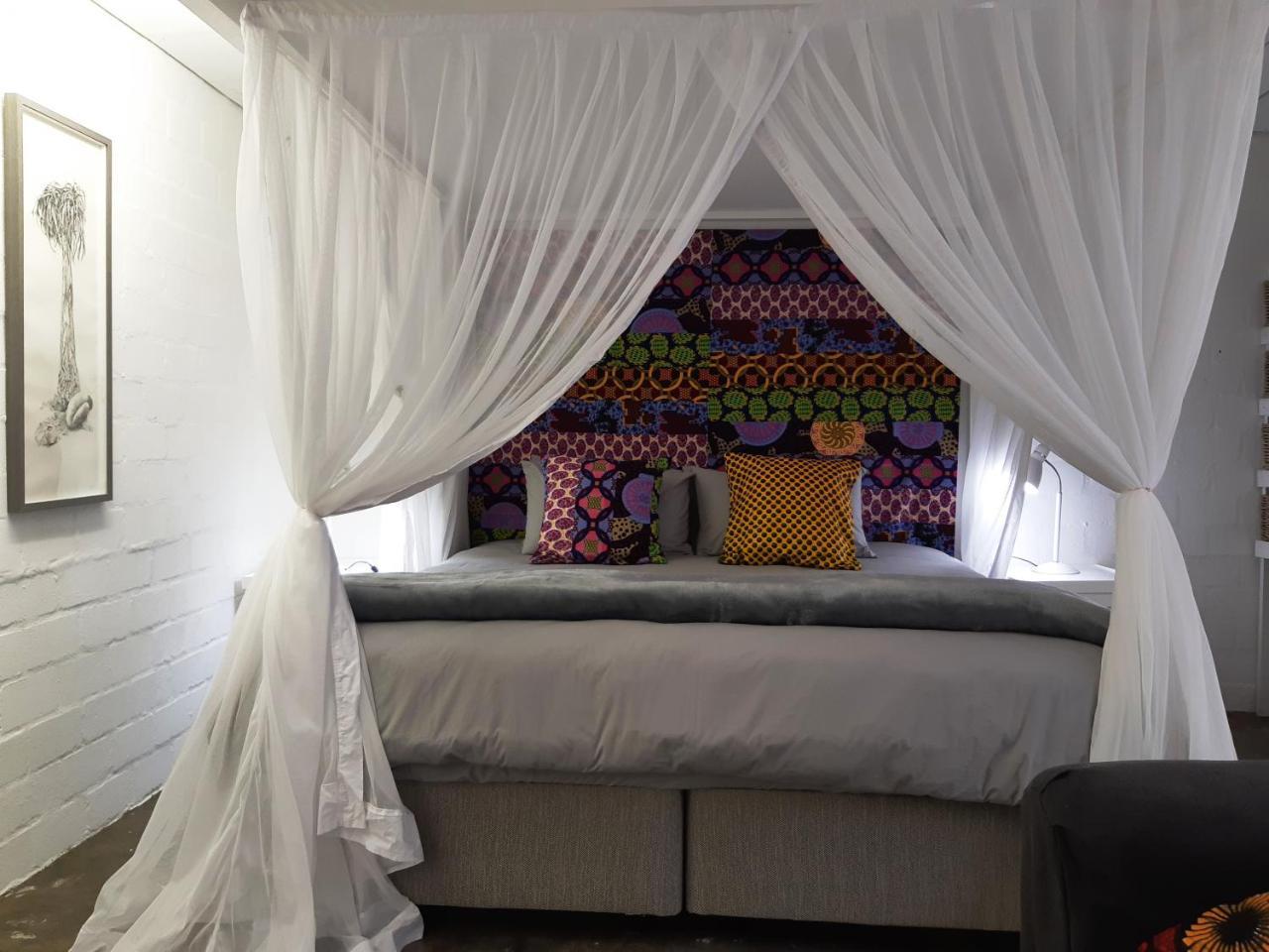 Hornbill House Self Catering Accommodation Hermanus Eksteriør billede