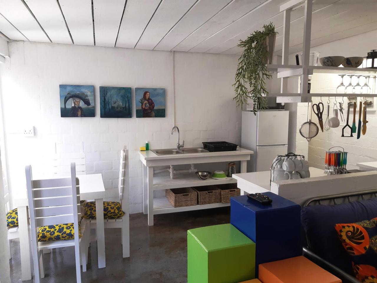 Hornbill House Self Catering Accommodation Hermanus Eksteriør billede