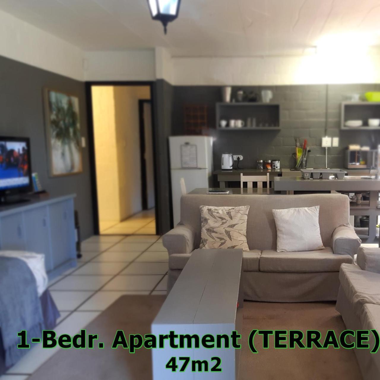 Hornbill House Self Catering Accommodation Hermanus Eksteriør billede